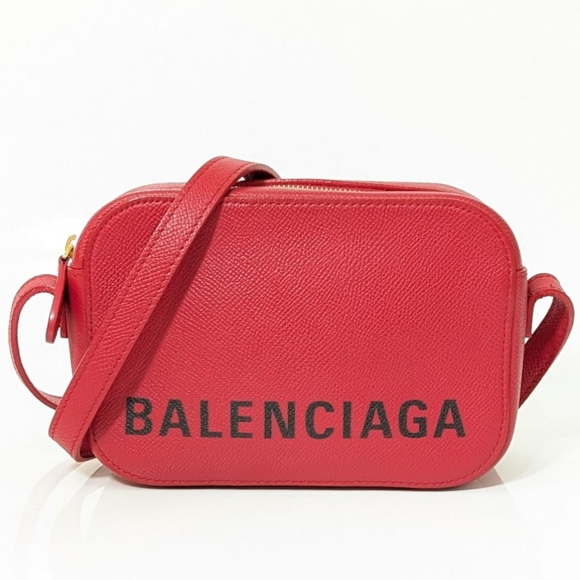 ✨️💎Authentic Balenciaga Red Crossbody Camera Bag - Picture 6 of 15